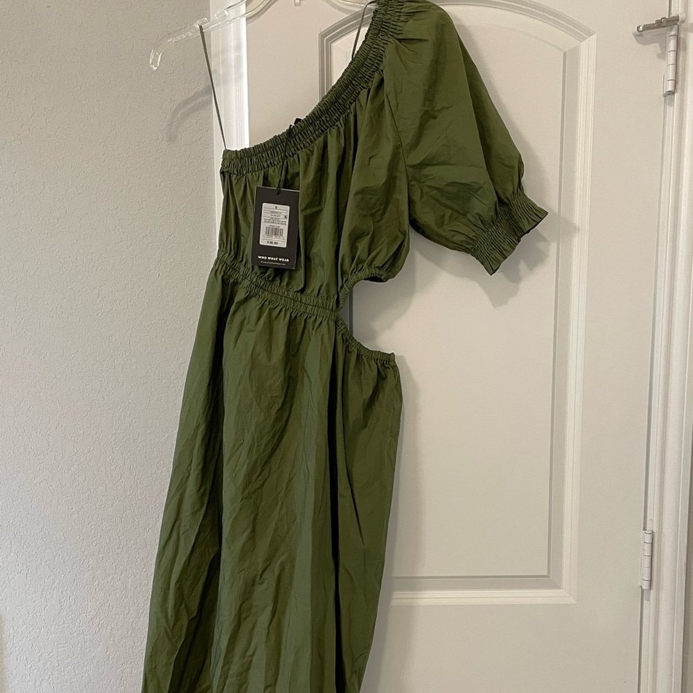Target Women's Puff Short Sleeve Cut Out Dress - Who What Wear - Olive Green - Picture 3 of 7